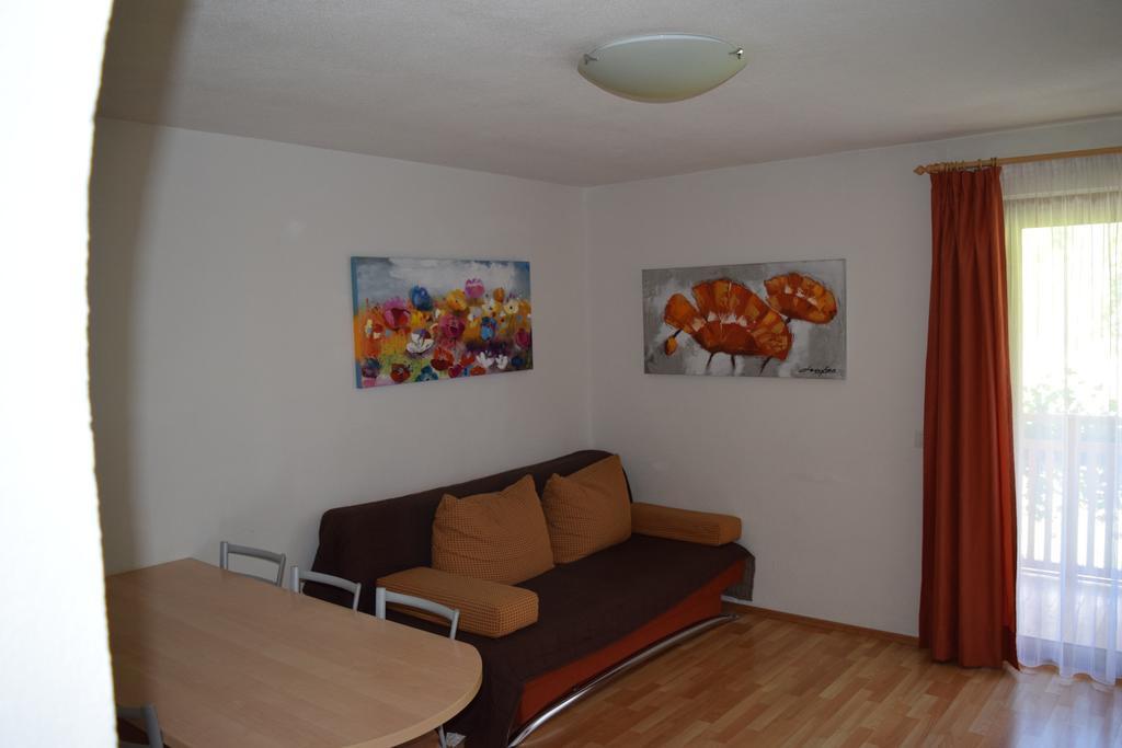 Appartaments Hatzlhof Sterzing Rum bild