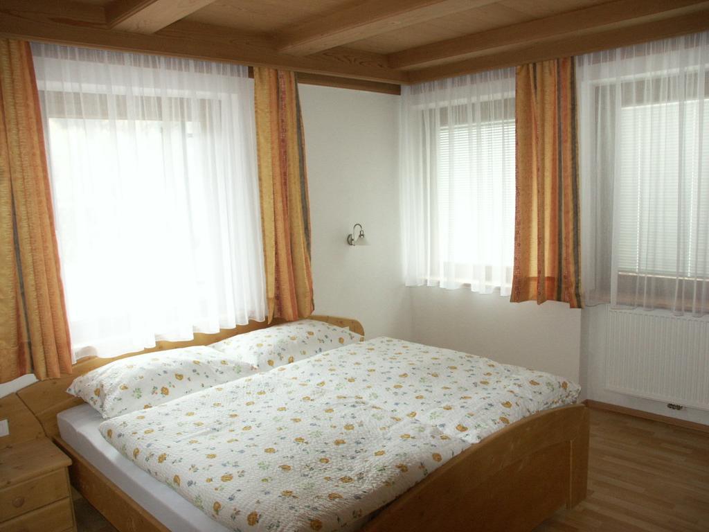 Appartaments Hatzlhof Sterzing Rum bild